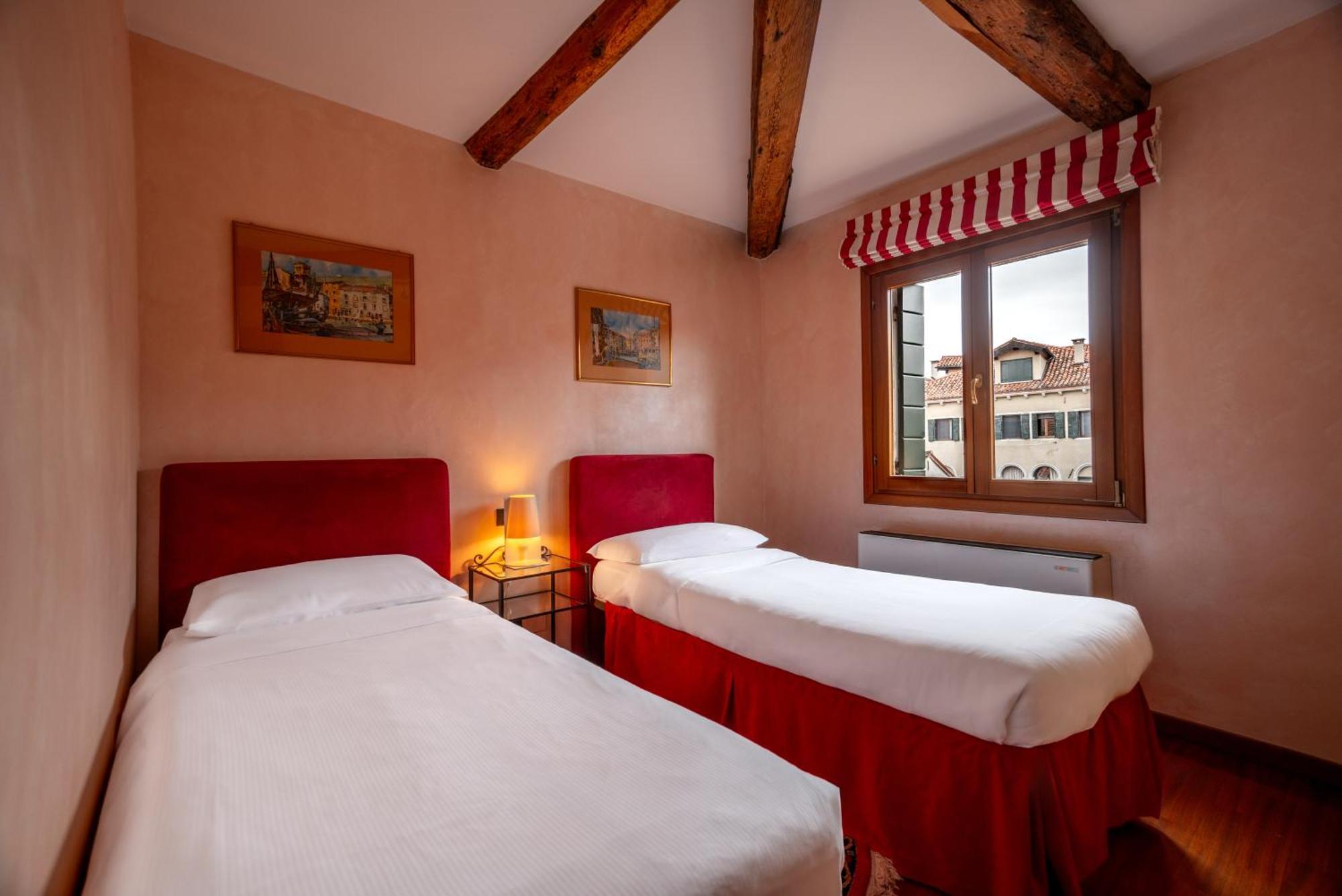 Palazzo San Luca Hotell Venezia Rom bilde
